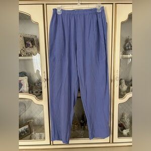 Oh My Gauze great condition lilac color pants/pockets size 1 (S/M)